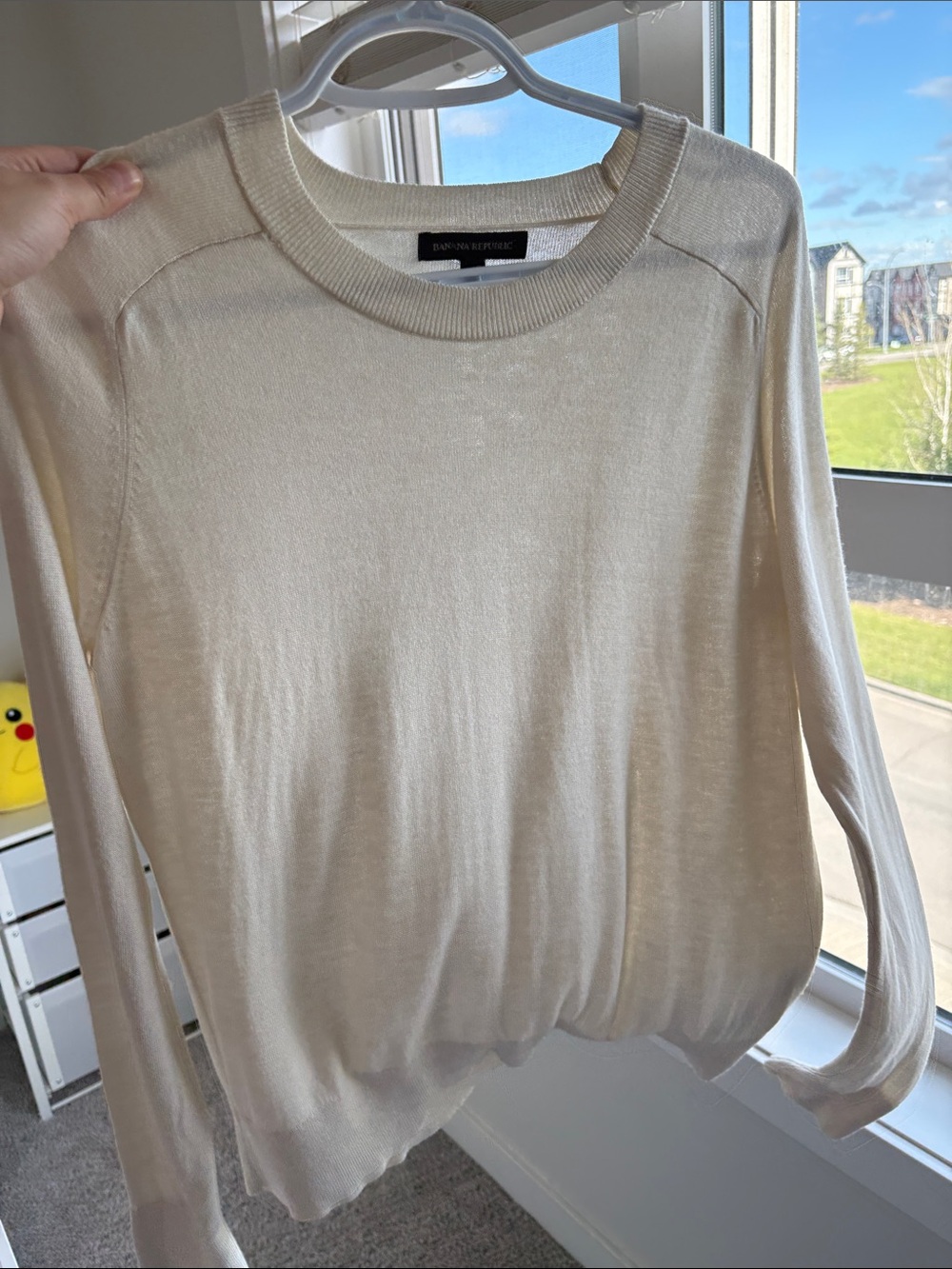 30% Silk Banana Republic Ivory Sheer Crewneck Sweater